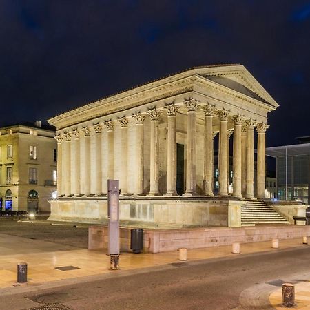 Duplex Denim Apartment Nimes Bagian luar foto