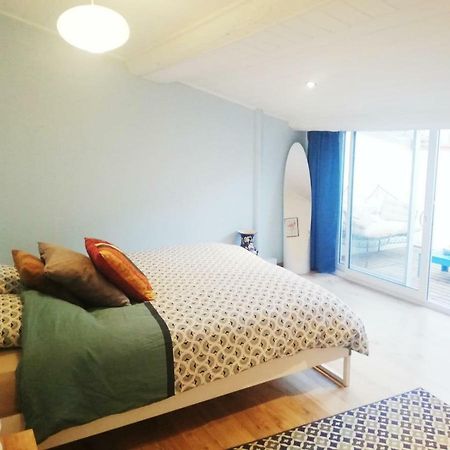 Duplex Denim Apartment Nimes Bagian luar foto